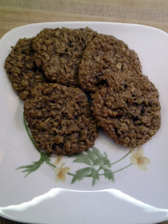 A picture of Vermont Maple Pecan Cookies.