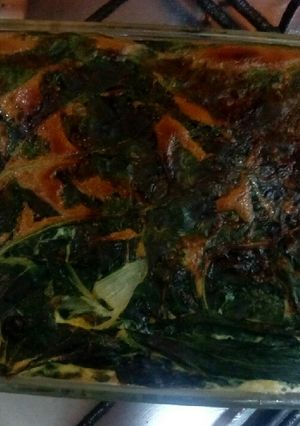 Una foto de Pastel de acelga con atún