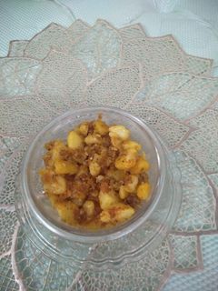 जीरा आलू (jeera Aloo recipe in Hindi) रेसिपी मुख्य फोटो