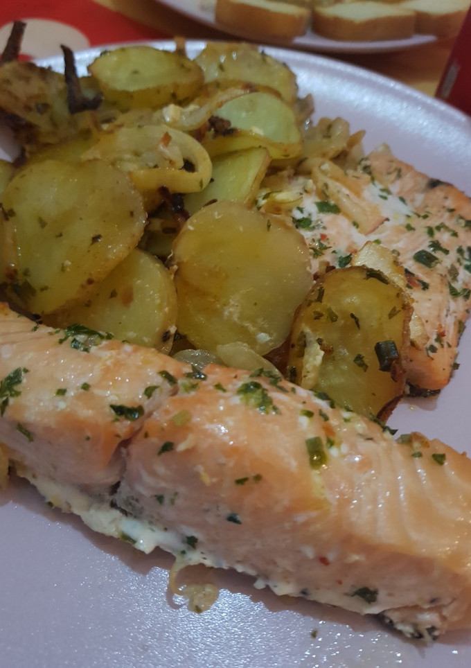 Una foto de Salmón al horno