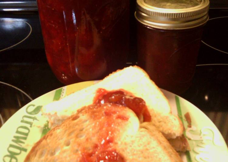 Step-by-Step Guide to Make Homemade sunshines strawberry fig jam