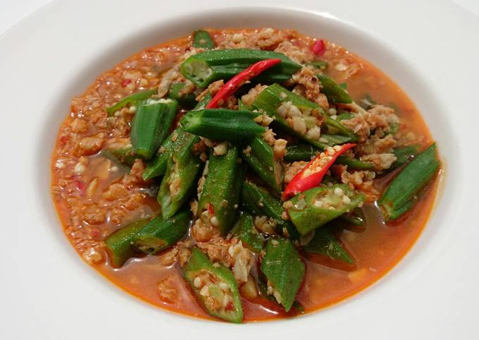 Okra With  Otak Otak