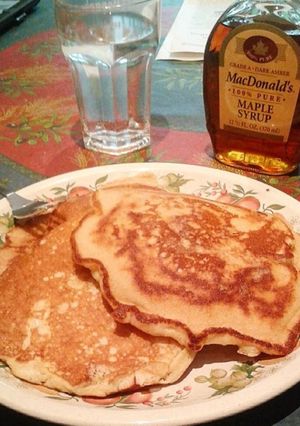 A picture of Sourdough Pancakes.