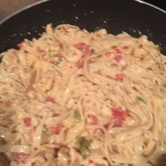 A picture of Cheesy Chicken Spaghetti.
