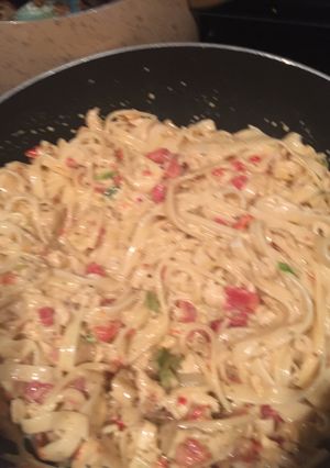 A picture of Cheesy Chicken Spaghetti.