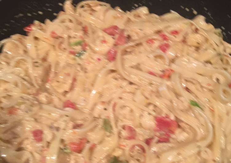 Recipe of Super Quick Homemade Cheesy Chicken Spaghetti