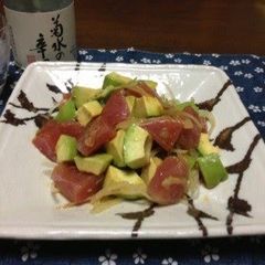 A picture of Tuna and Avocado Salad Goes Well with Sake.