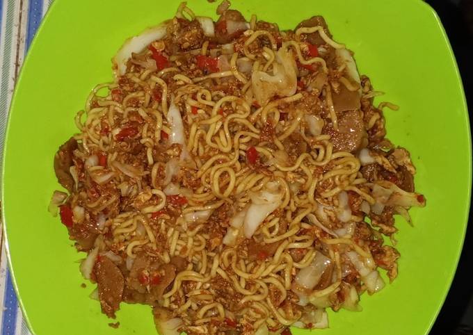 Resep Mie Goreng Bumbu Racik Oleh Lisna Dewi - Cookpad