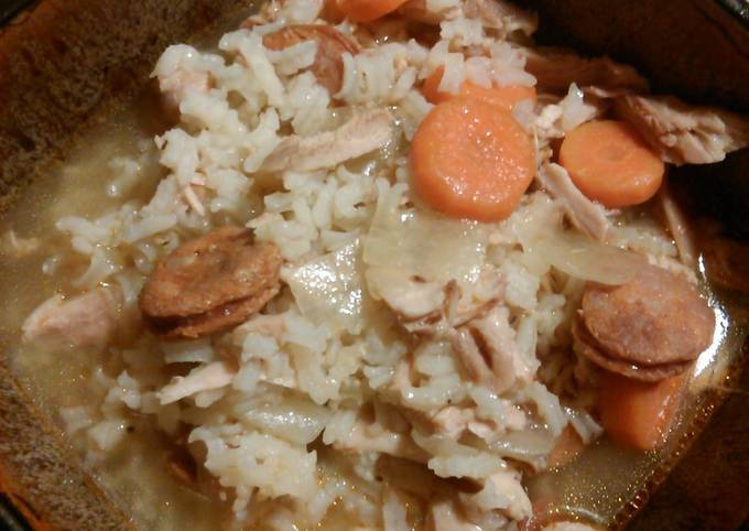 Chicken rice soup Portuguese style