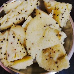 Sooji dhokla A picture of Sooji dhokla.