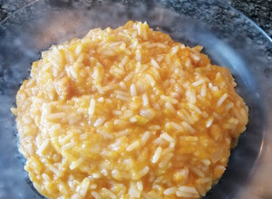 Una foto de Risotto de calabaza... 💛 🎃