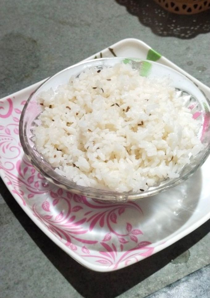 जीरा राइस (Jeera Rice recipe in hindi) रेसिपी मुख्य फोटो