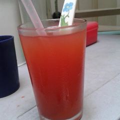 A picture of Fruit tea.