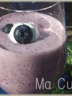 A picture of Blueberry and Yogurt Smoothie.