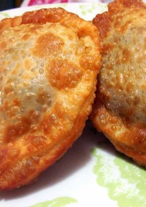 A picture of Empanadas.