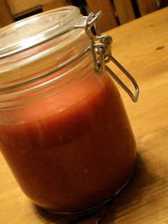 A picture of Simple Tomato Sauce.