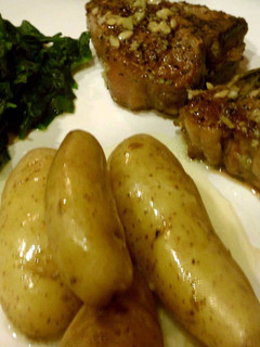 A picture of Mint seared Lamb Chops.