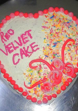 A picture of Red velvet cake.