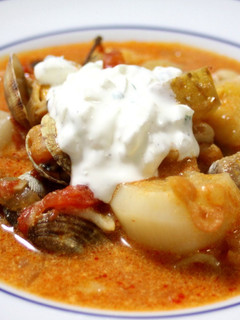 A picture of Cheap and Easy Homemade Sour Cream.