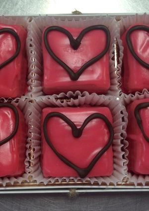 A picture of Raspberry Frangipan Petit Fours.