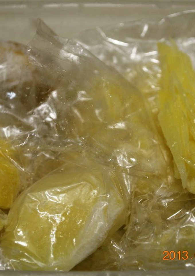A picture of How to Freeze Raw Ginger Root.