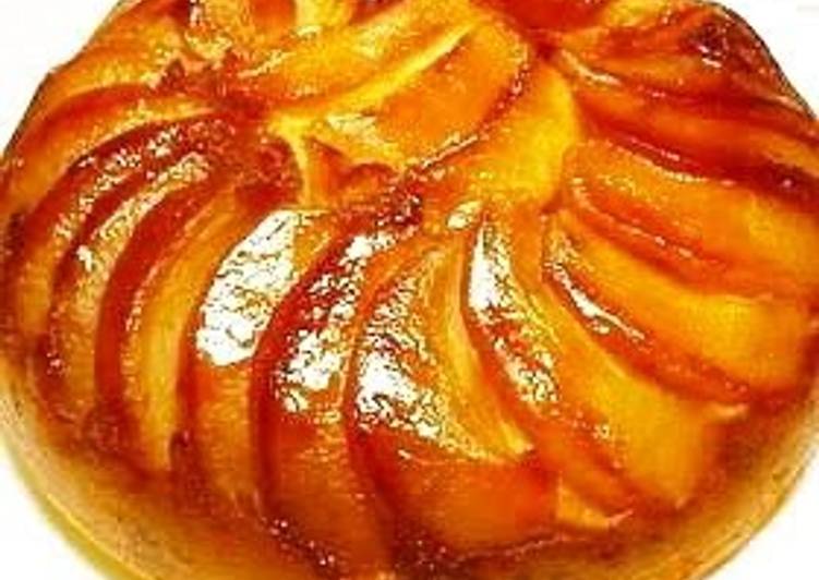 Simple Way to Make Award-winning Cinnamon Apple Cake with Pancake Mix in Rice Cooker