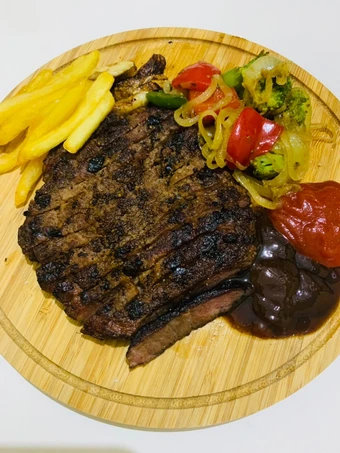 Langkah Gampang Membikin Resep Steak Santori rib eye yang Lezat Sekali Anti Ribet, Menggugah Selera