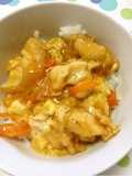 Tender, Fluffy and Creamy Oyakodon (Egg and Chicken Rice Bowl) Made with Chicken Breast