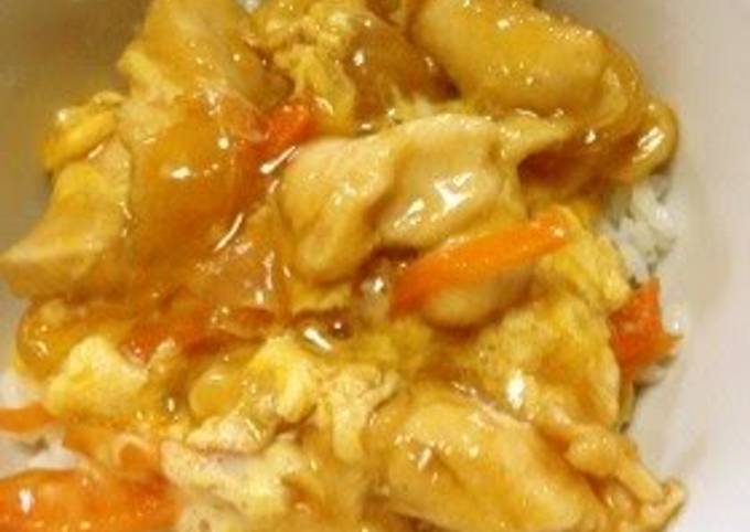 How to Make Quick Tender, Fluffy and Creamy Oyakodon (Egg and Chicken Rice Bowl) Made with Chicken Breast