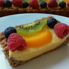 A picture of Vickys No Bake Fruit Tart, GF DF EF SF NF.
