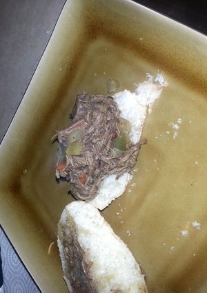 A picture of easy crock pot beef sandwiches.