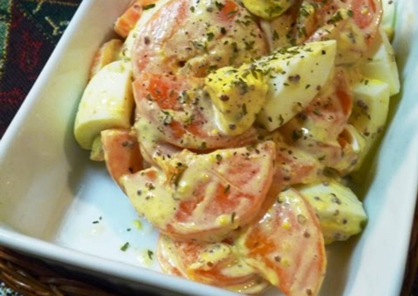 Simple Carrot and Egg Salad
