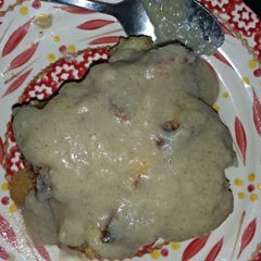 Bread pudding/w vanilla sauce A picture of Bread pudding/w vanilla sauce.