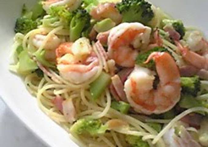 Easiest Way to Make Super Quick Homemade Shrimp and Broccoli Pasta