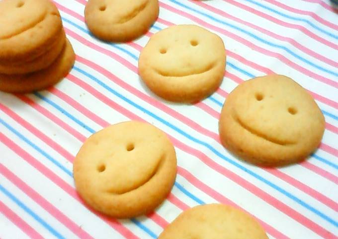 smiley faces cookies with healthy brown rice flour recipe main photo