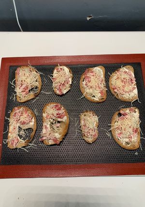 Une photo de Tartines avec des restes du frigo