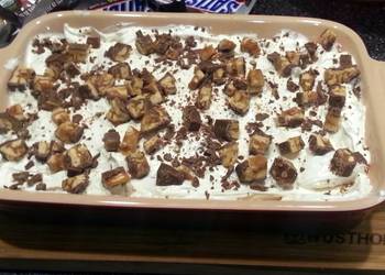 Easy Fast Cooking Snickers Dip served with pretzels and apple slices Delicious Nutritious