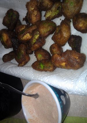 A picture of fried avocado.