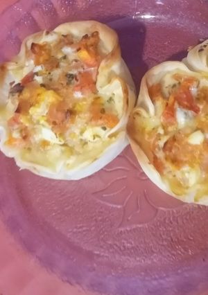 Una foto de Canastitas de pollo y queso