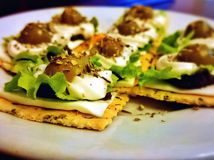 Recipe Olive salad crackers the Can Spoil the Tongue You can take Joss in your mouth