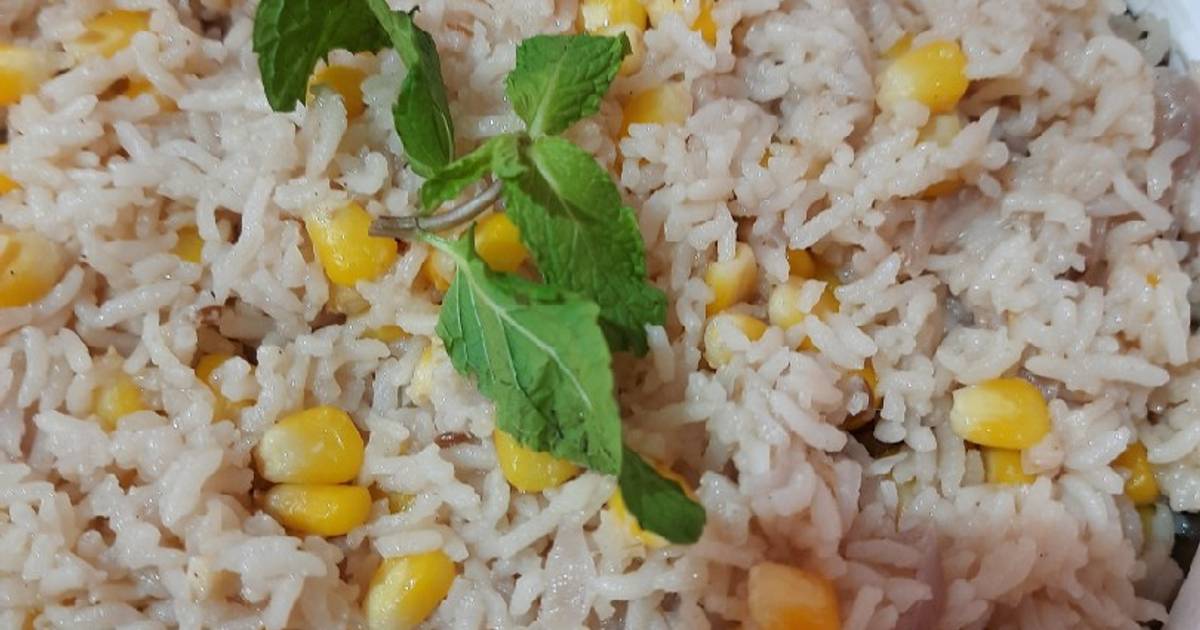 ஸ்வீட் கார்ன் ரைஸ்(sweet corn rice recipe in tamil) இவருடைய ரெசிபி