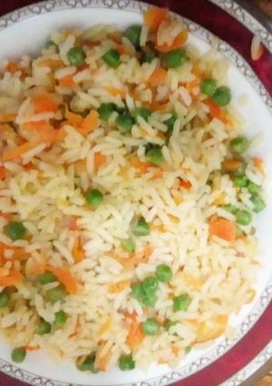 A picture of Vegetable rice.