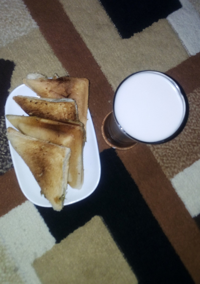 A picture of Toasted bread.
