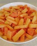 Muskmelon and papaya salad