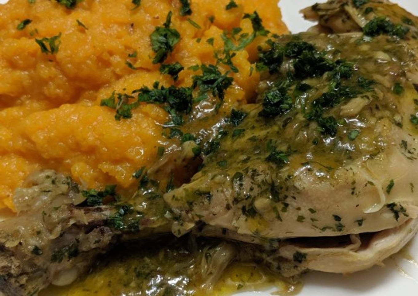 Pollo provenzal con puré de calabaza