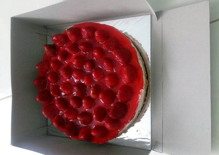 Resep Strawberry cheesecake (no bake) Anti Gagal