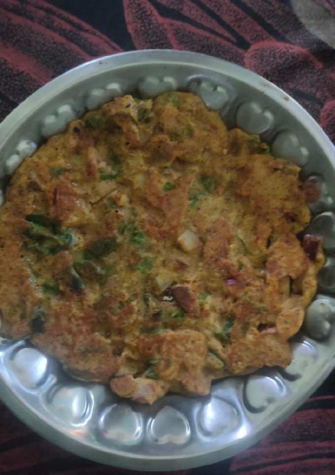 A picture of சிறுதானிய சர்க்கரை பூசணி கீரை அடை.