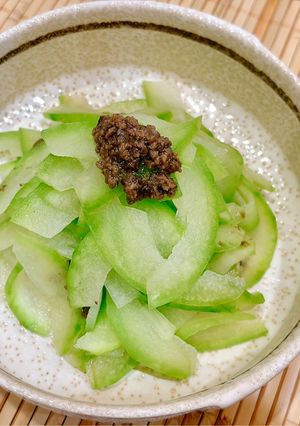 Hình của món 🥒 BÍ XANH XÀO SỐT NẤM TRUFFLE.