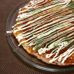 A picture of Ika Yaki - Squid Okonomiyaki.
