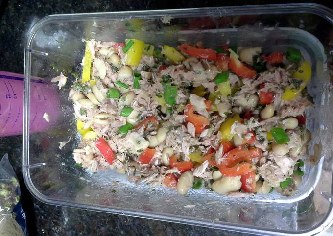 Easiest Way to Prepare Jamie Oliver White Bean and Tuna Salad-Level III